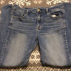 Medium wash hi-rise jeggings size 10short